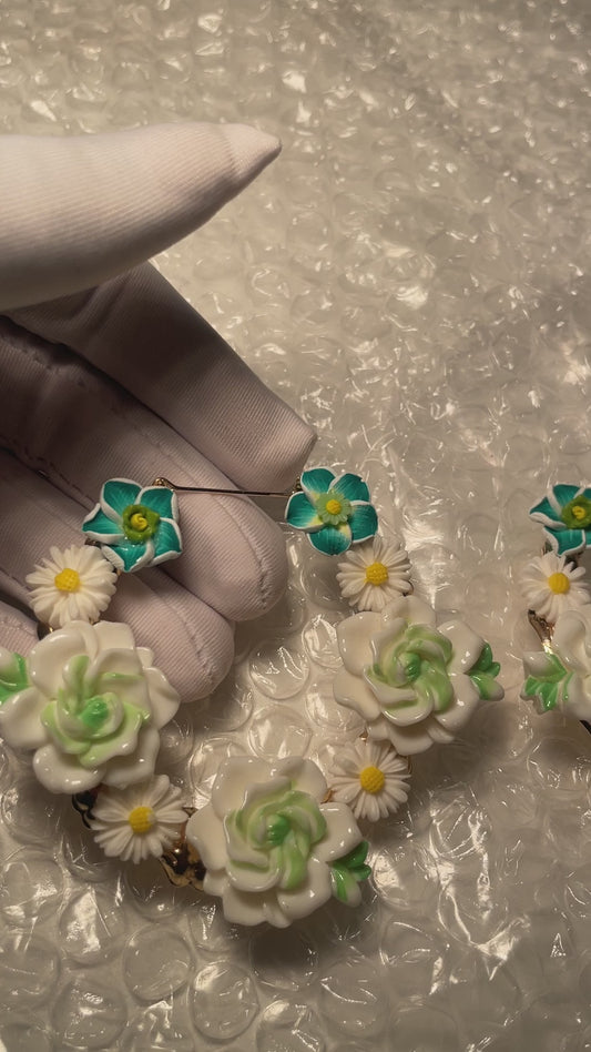 6.4cm green mixed flower freestyle